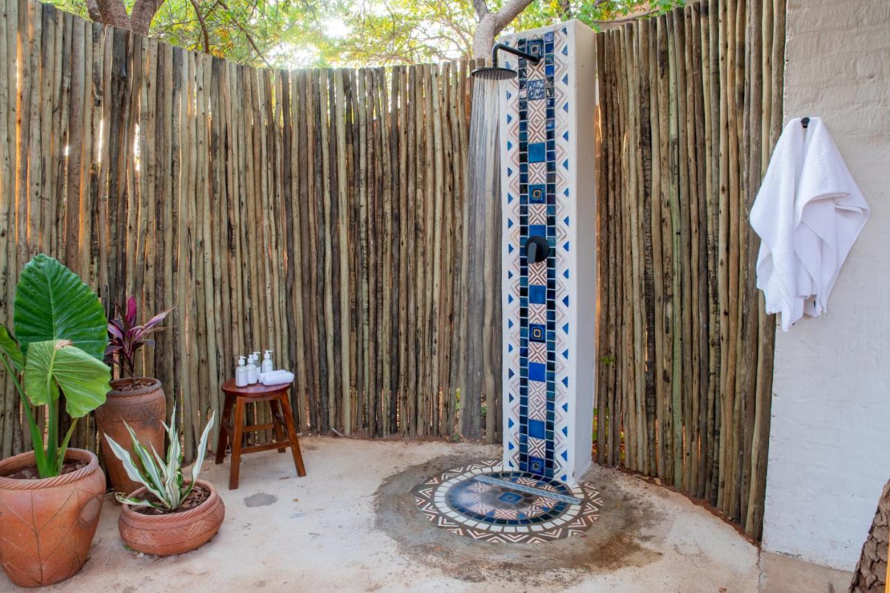 Shongwe Oasis Hotell Victoria Falls Eksteriør bilde