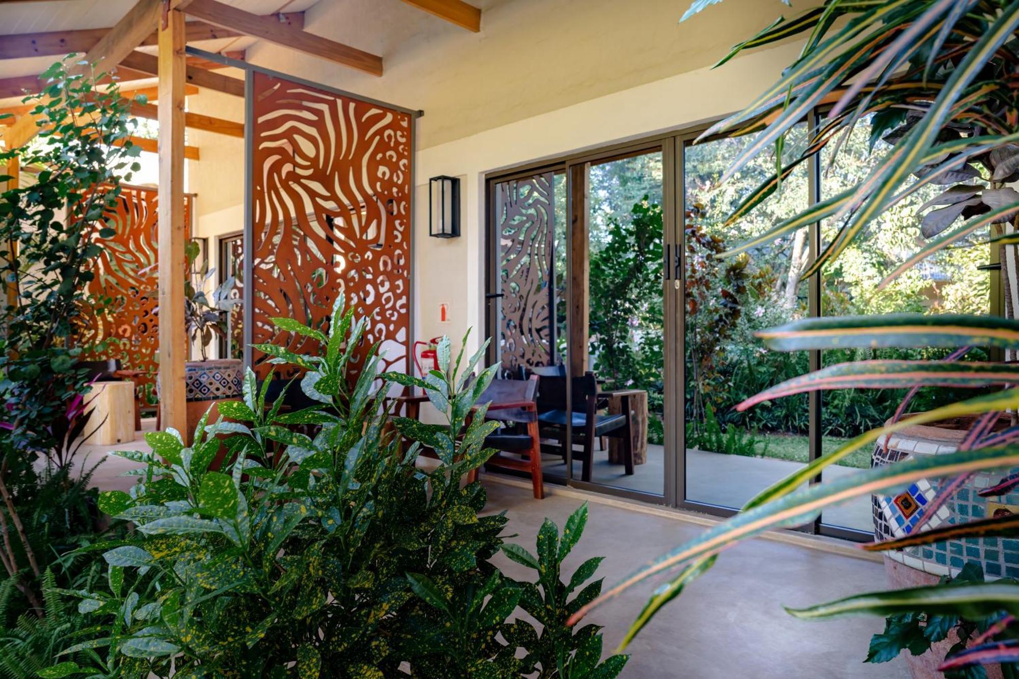 Shongwe Oasis Hotell Victoria Falls Eksteriør bilde