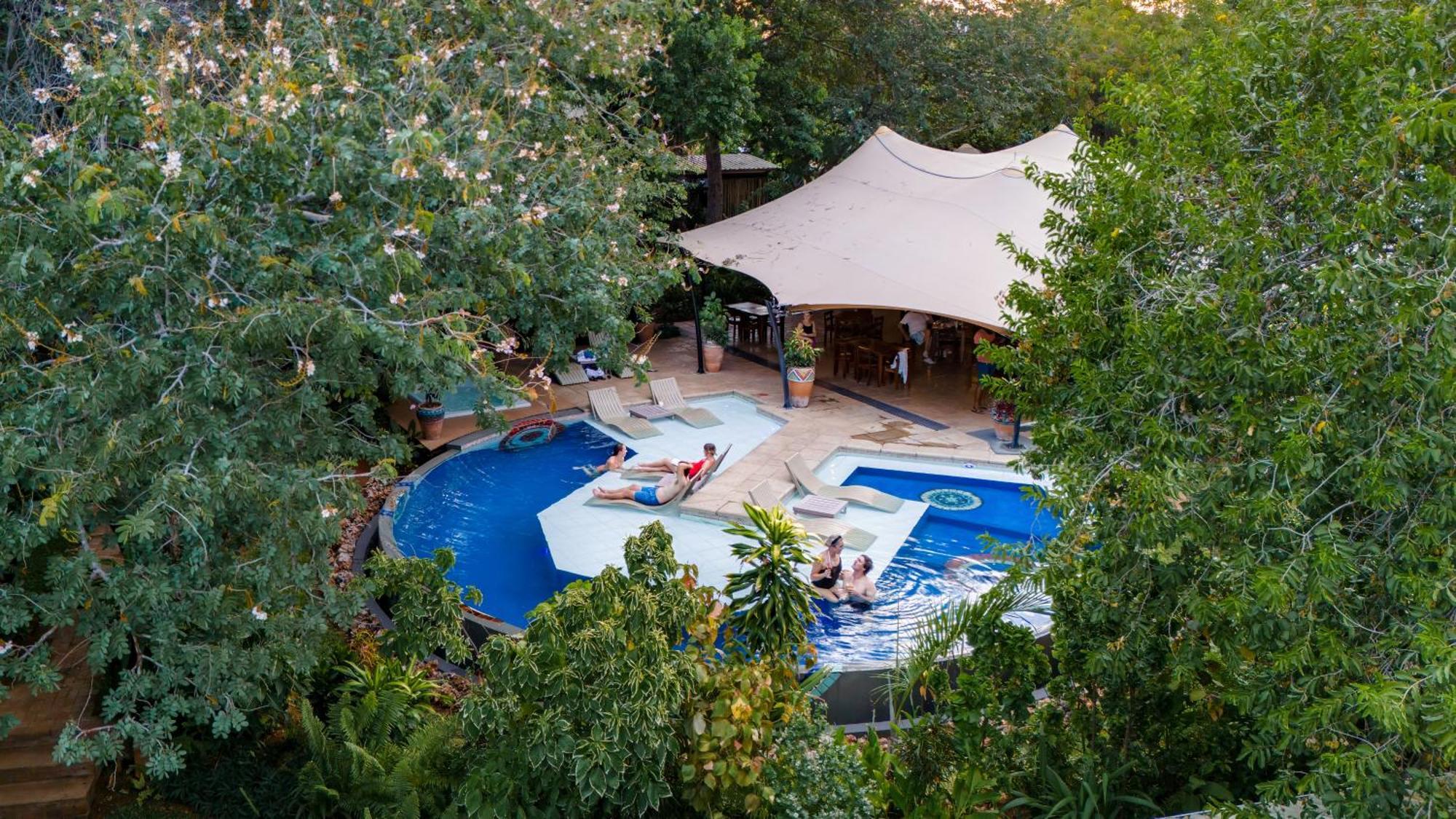 Shongwe Oasis Hotell Victoria Falls Eksteriør bilde
