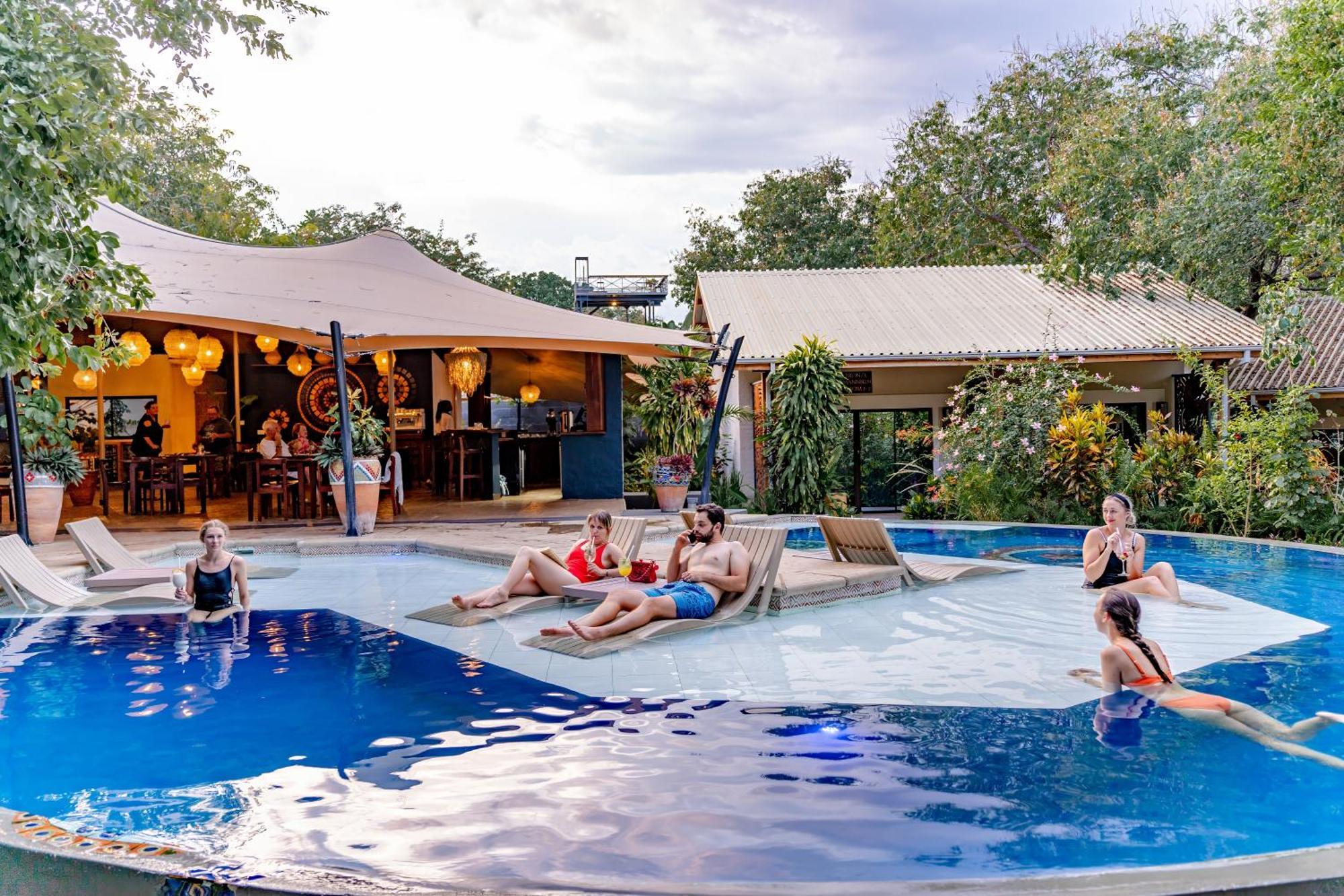 Shongwe Oasis Hotell Victoria Falls Eksteriør bilde